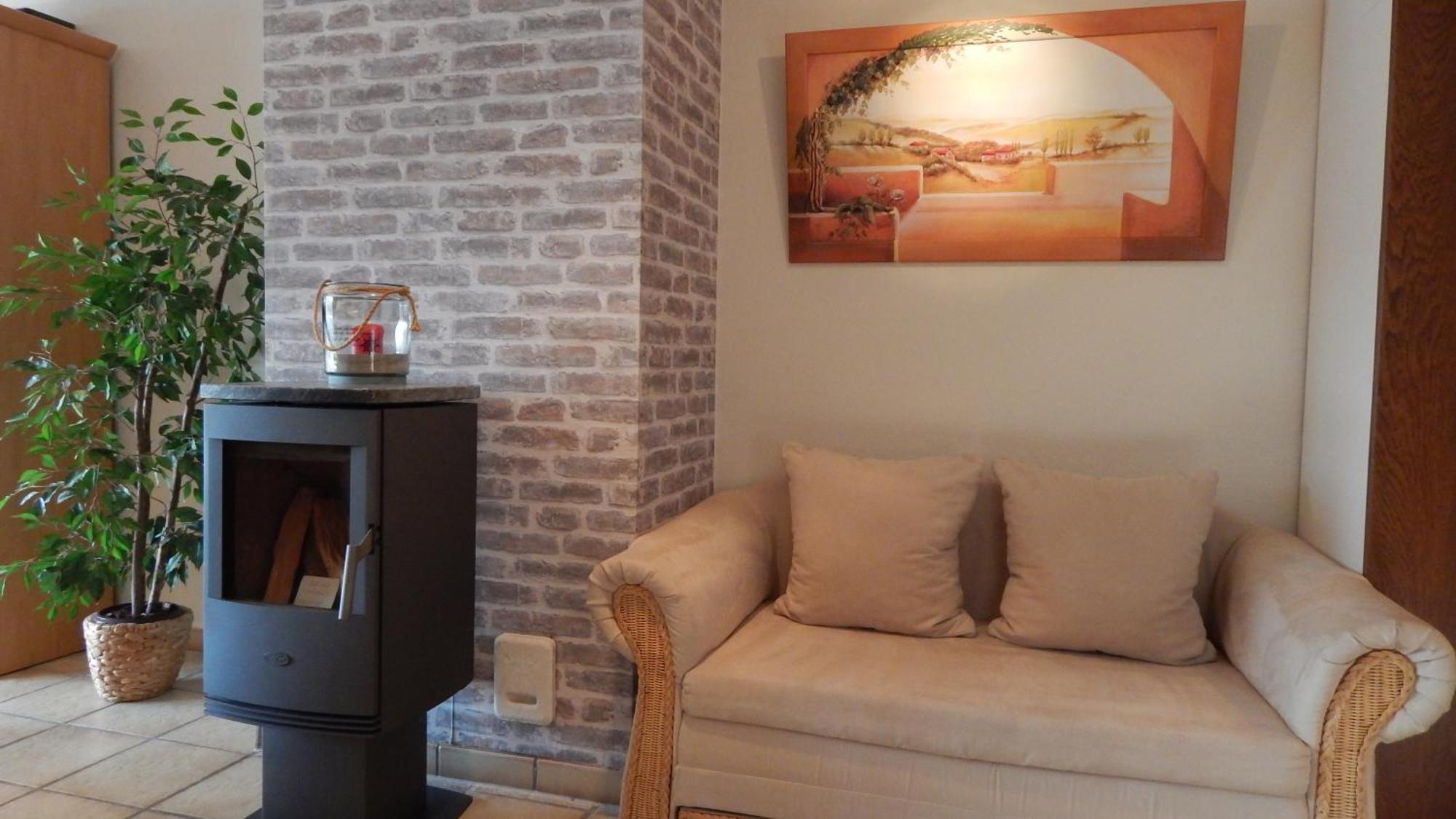 Exklusive Ferienwohnung 'Agger-Blick' Mit Grosser Seeblick-Terrasse & Sauna Gummersbach Buitenkant foto